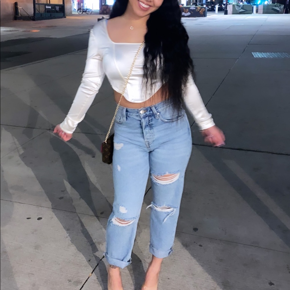 Cute cream top